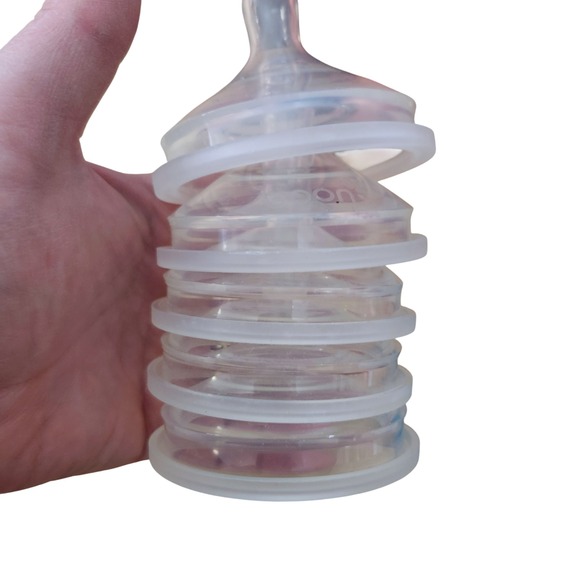 Big Lot Of Boon Nursh Baby Bottles 8 oz and Size 3, 2 & 1 Nipples & Storage Buns - Picture 5 of 16